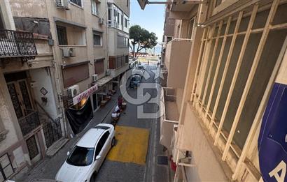 Karşıyaka tuna Mahallesi’nde eşyalı kiralık 2,5 +1 daire