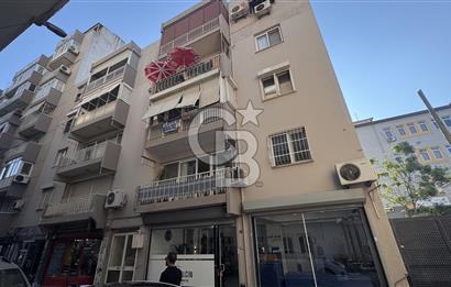 Karşıyaka tuna Mahallesi’nde eşyalı kiralık 2,5 +1 daire