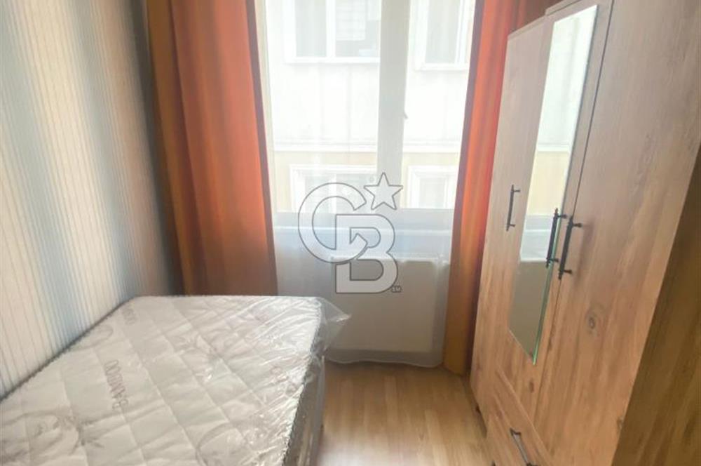 ATAŞEHİR KAYIŞDAĞI YÜKSEK KİRA GETİRİLİ YATIRIMLIK FIRSAT DAİRE