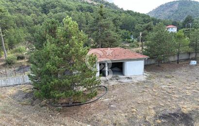 SALDA GÖLÜ MANZARALI 3 KATLI 3 DAİRELİK SATILIK BİNA