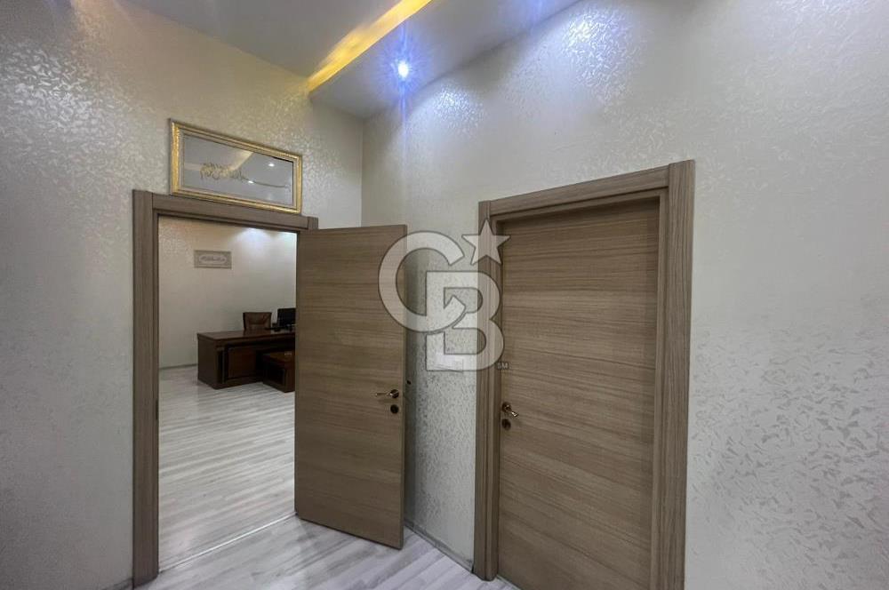 GÜNGÖREN ÜÇYÜZLÜDE 5 KATLI SATILIK FABRİKA BİNASI