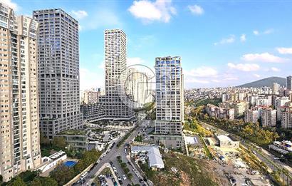ATAŞEHİR AĞAOĞLU MYTOWERLAND 117m2 KAPALI MUTFAKLI BALKONLU KİRALIK 2+1 DAİRE  FIRSATI