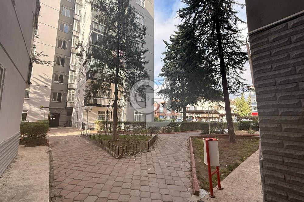 BALGAT OĞUZLAR MAHALLESİN'DE SİTE İÇERİSİNDE 3+1 SATILIK DAİRE