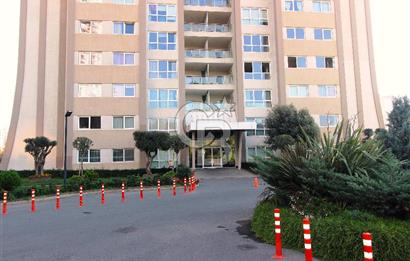 ATAŞEHİR AĞAOĞLU MYTOWERLAND 117m2 KAPALI MUTFAKLI BALKONLU KİRALIK 2+1 DAİRE  FIRSATI