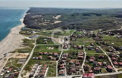 İST Çatalca Yalıköyde Denize 150 mt Satılık Villalık Arsa Coldwell Batı 06.40