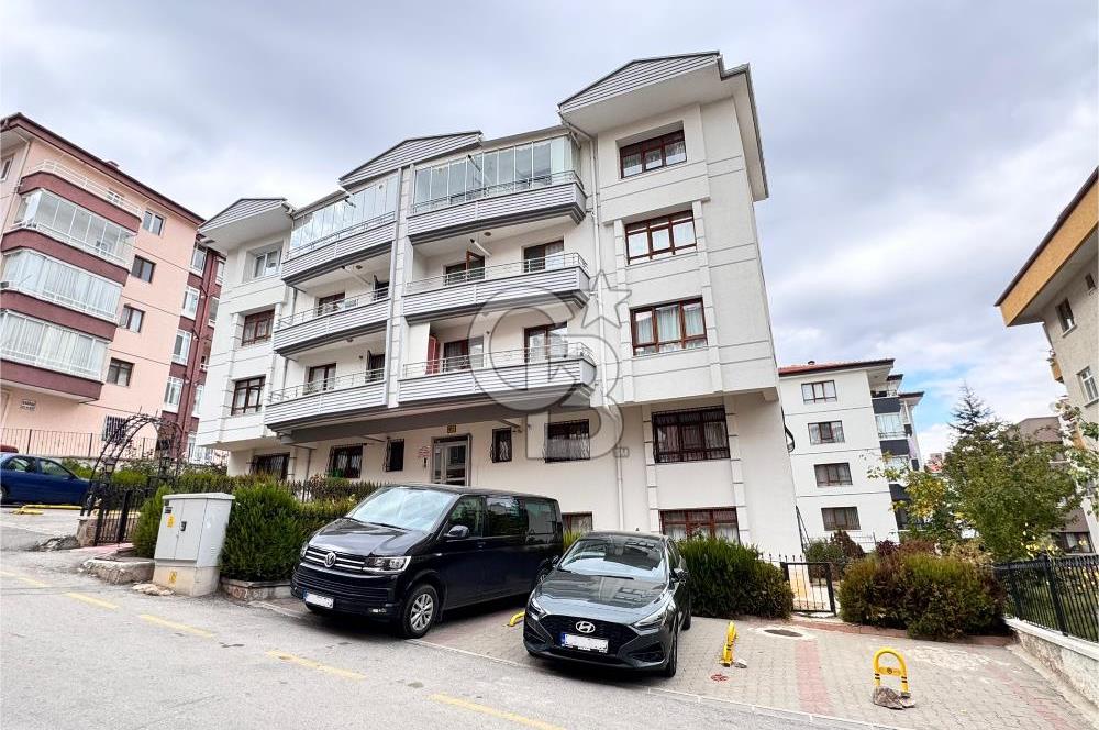 ÖVEÇLER HUZUR MAHALLESİNDE YENİLENMİŞ 2+1 SATILIK DAİRE