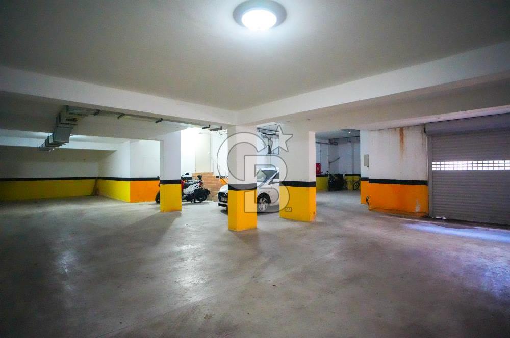 Göztepe Erenköy Tarafı Caddeye Marmaray'a Yakın Yeni Binada 3+1