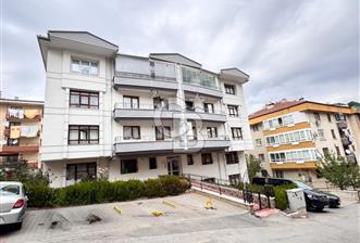 ÖVEÇLER HUZUR MAHALLESİNDE YENİLENMİŞ 2+1 SATILIK DAİRE