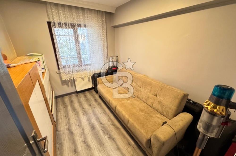 ÖVEÇLER HUZUR MAHALLESİNDE YENİLENMİŞ 2+1 SATILIK DAİRE