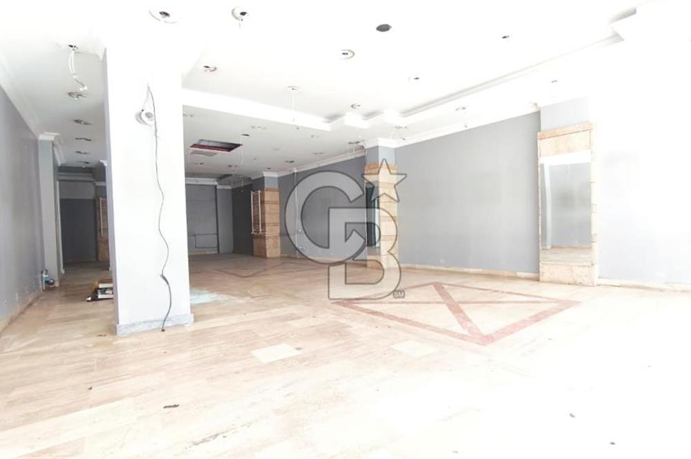 Kıbrıs Şehitleri Caddesi Üzerinde 150 m² Kiralık Mağaza