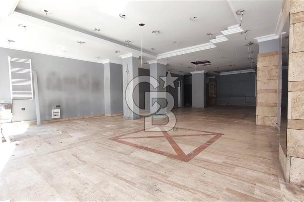 Kıbrıs Şehitleri Caddesi Üzerinde 150 m² Kiralık Mağaza