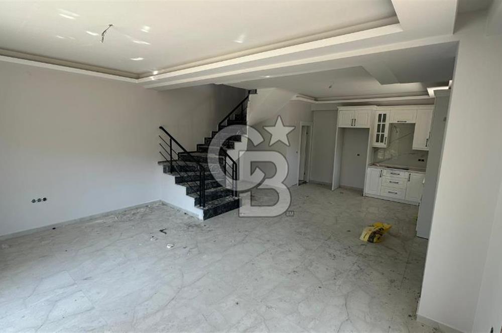 MENEMEN GÖKTEPE LÜKS MÜSTAKİL 5+1 TRİBLEKS VİLLA