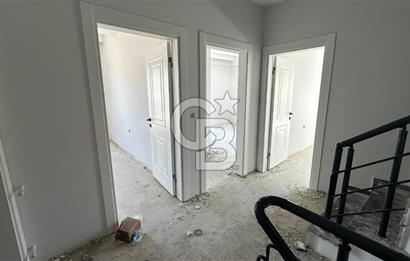 MENEMEN GÖKTEPE LÜKS MÜSTAKİL 5+1 TRİBLEKS VİLLA