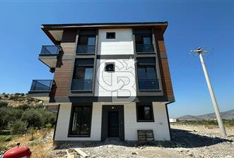 MENEMEN GÖKTEPE LÜKS MÜSTAKİL 5+1 TRİBLEKS VİLLA