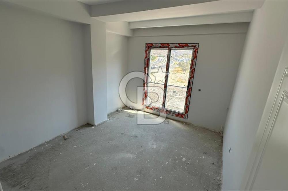 MENEMEN GÖKTEPE LÜKS MÜSTAKİL 5+1 TRİBLEKS VİLLA