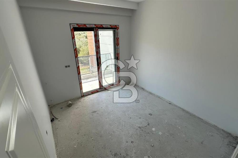 MENEMEN GÖKTEPE LÜKS MÜSTAKİL 5+1 TRİBLEKS VİLLA