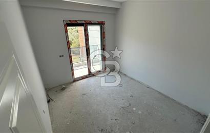 MENEMEN GÖKTEPE LÜKS MÜSTAKİL 5+1 TRİBLEKS VİLLA