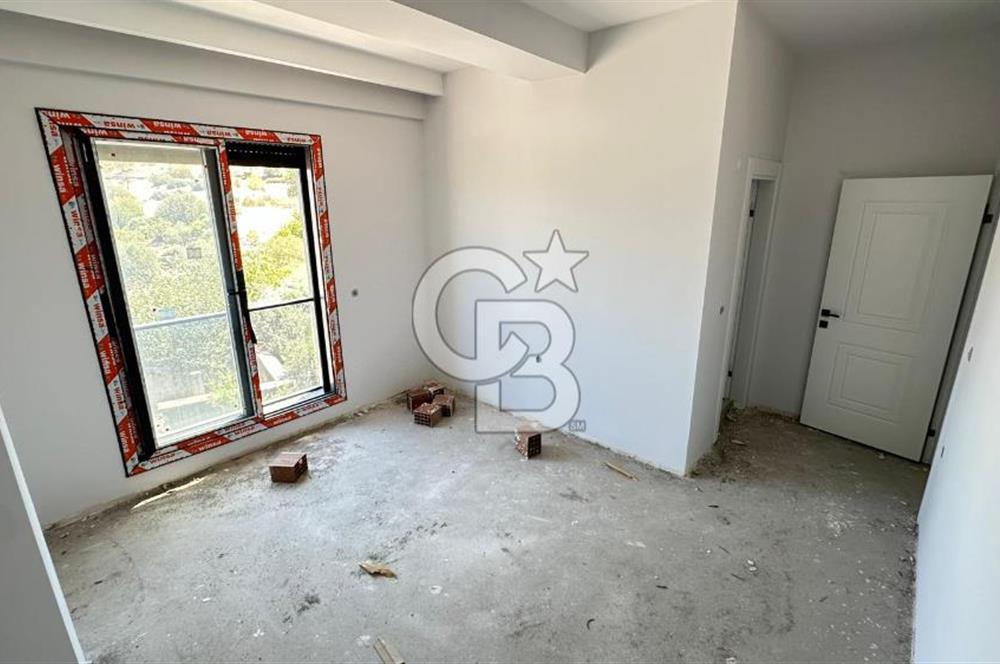 MENEMEN GÖKTEPE LÜKS MÜSTAKİL 5+1 TRİBLEKS VİLLA