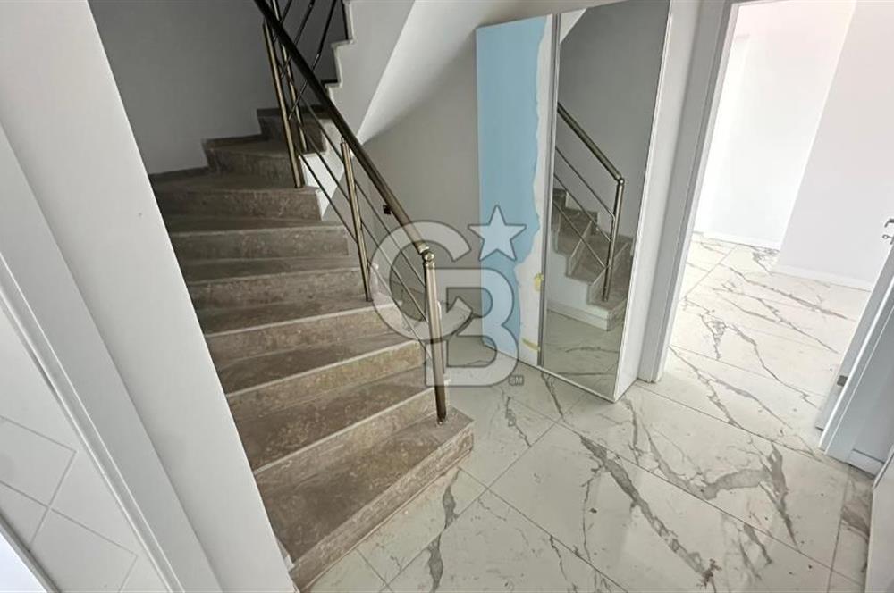 MARKA MENEMEN LÜKS 4+1 DUBLEKS DAİRE