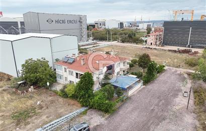 ALTINOVA TERSANELER BÖLGESİ SATILIK ARSA VE KOMPLE BİNA!.