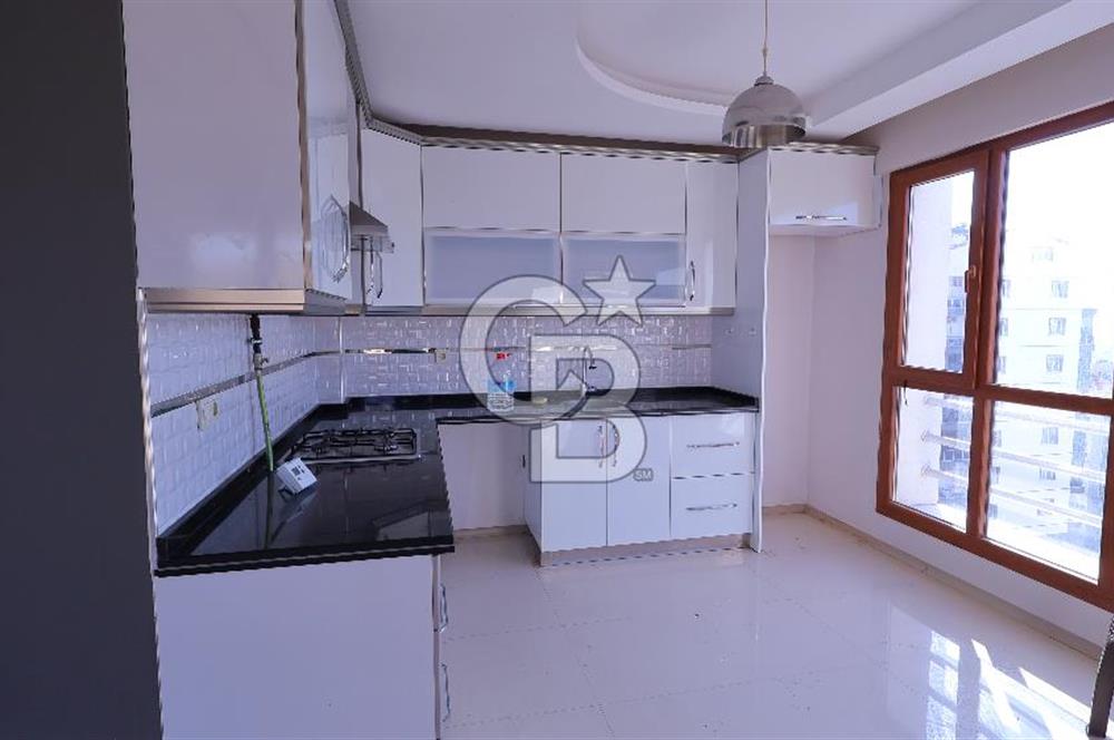 Çiğli Esentepe'de kiralık oldukça ferah 2+1 daire fırsatı..