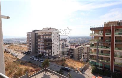Çiğli Esentepe'de kiralık oldukça ferah 2+1 daire fırsatı..
