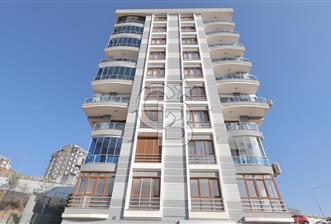 Çiğli Esentepe'de kiralık oldukça ferah 2+1 daire fırsatı..