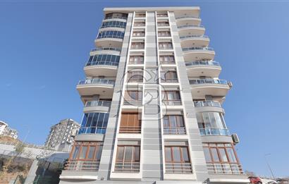 Çiğli Esentepe'de kiralık oldukça ferah 2+1 daire fırsatı..