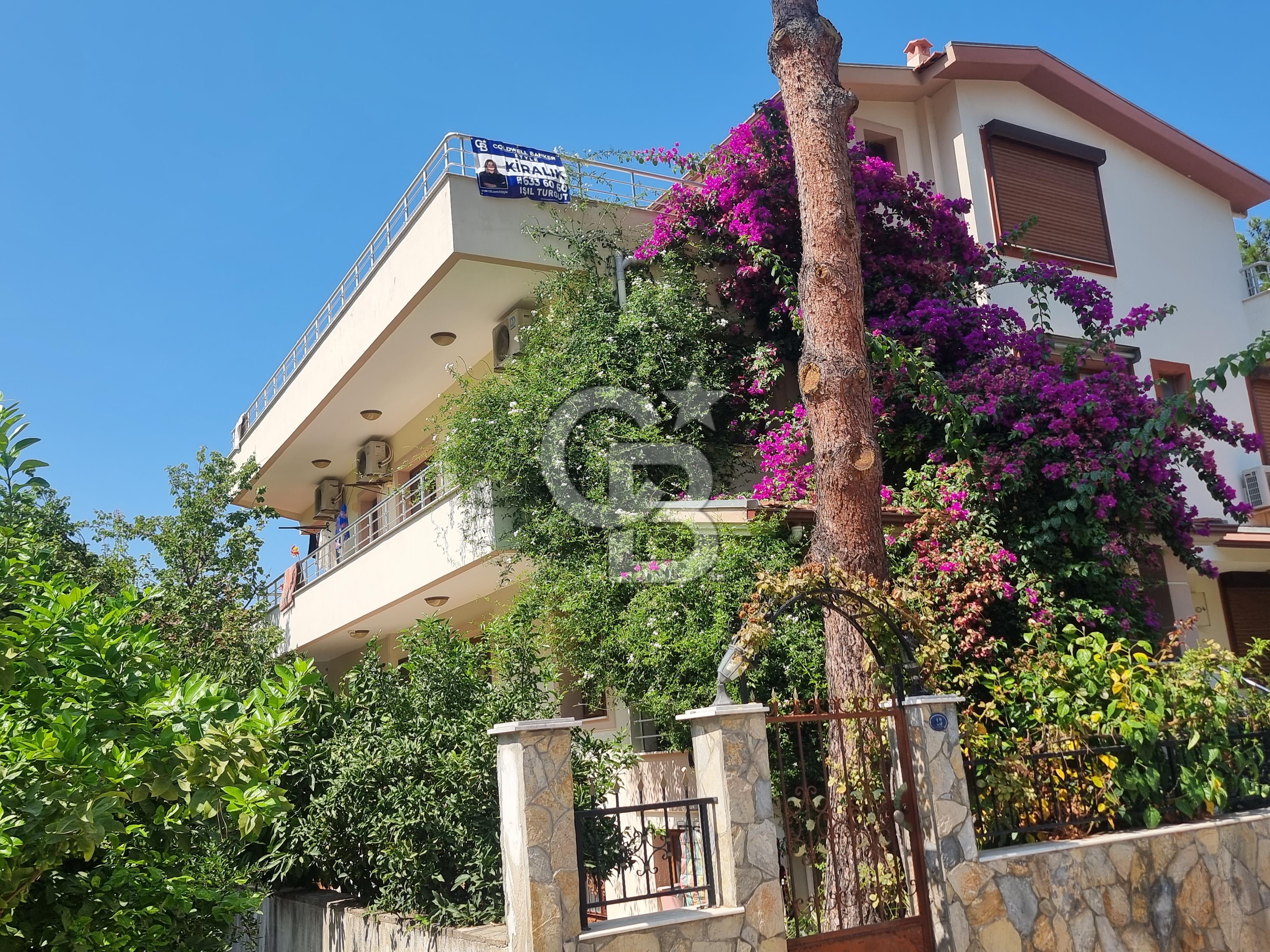 ÖZDERE ÇUKURALTI MAHALLESi KALEMLİK MEVKİİNDE   3 KATLI 4+1 KİRALIK  TRİPLEKS