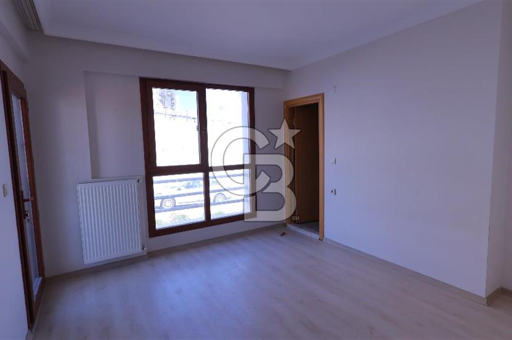 Çiğli Esentepe'de kiralık oldukça ferah 2+1 daire fırsatı..