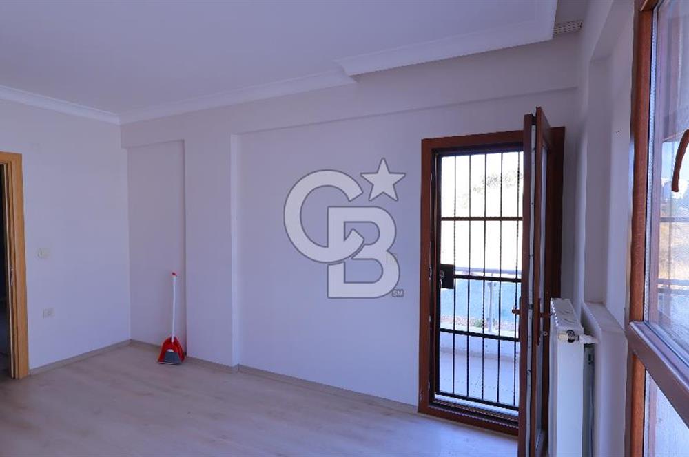 Çiğli Esentepe'de kiralık oldukça ferah 2+1 daire fırsatı..