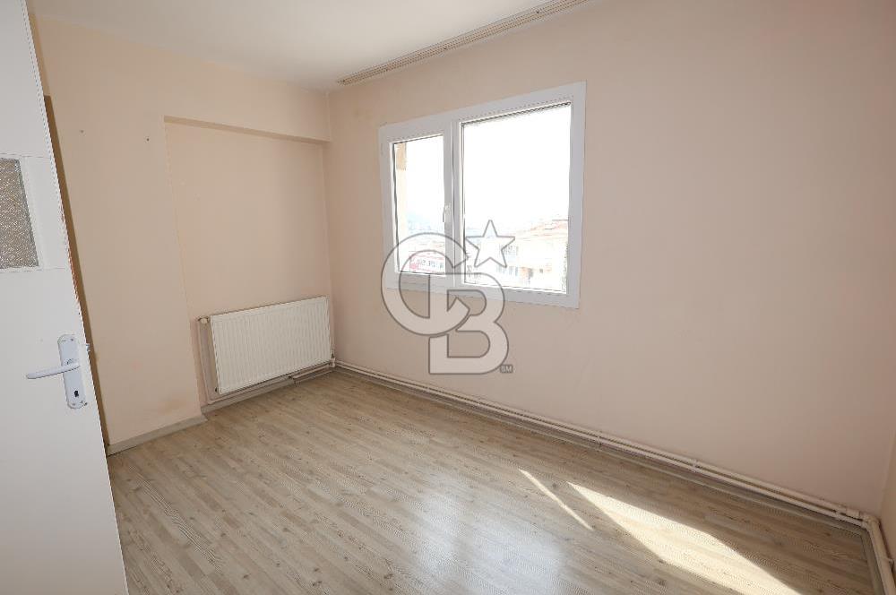 Basın Sitesi'nde taşınmaya hazır manzaralı otoparklı kiralık 2+1