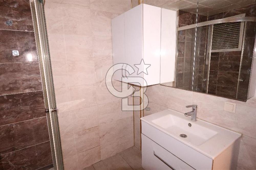 Çiğli Esentepe'de kiralık oldukça ferah 2+1 daire fırsatı..