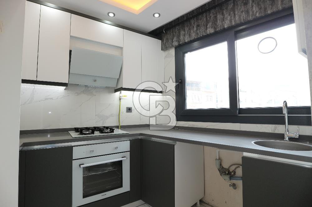 Balçova Ata Cad. ve Metro yakını içi sıfırlanmış satılık 3+1 ..