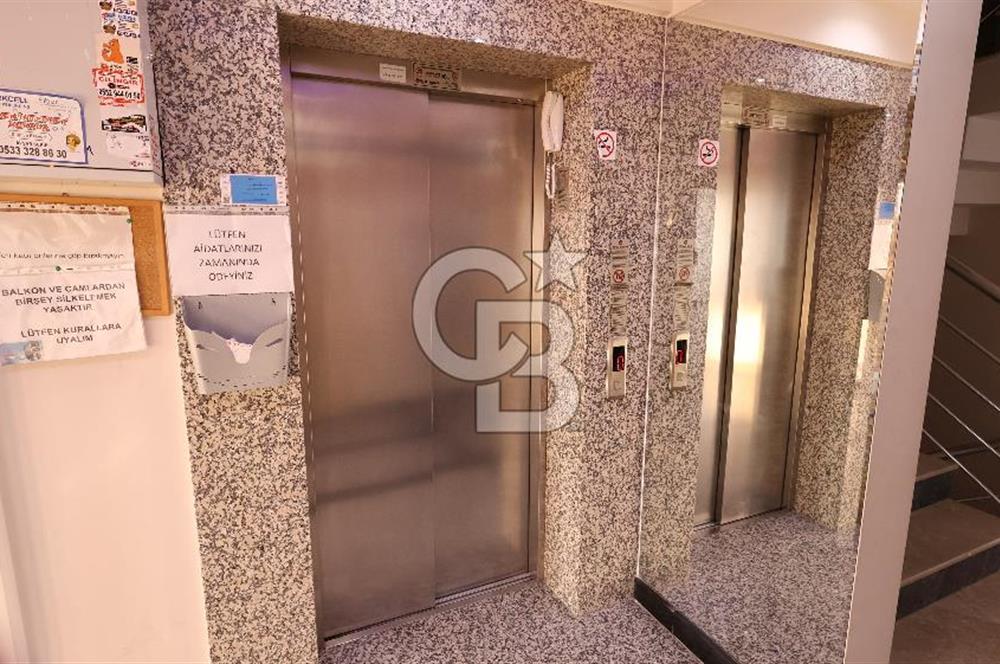 Çiğli Esentepe'de kiralık oldukça ferah 2+1 daire fırsatı..