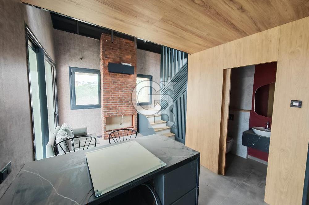 Çeşme Merkez Satılık Loft Dubleks Eşyalı Satılık 1+1 Daire