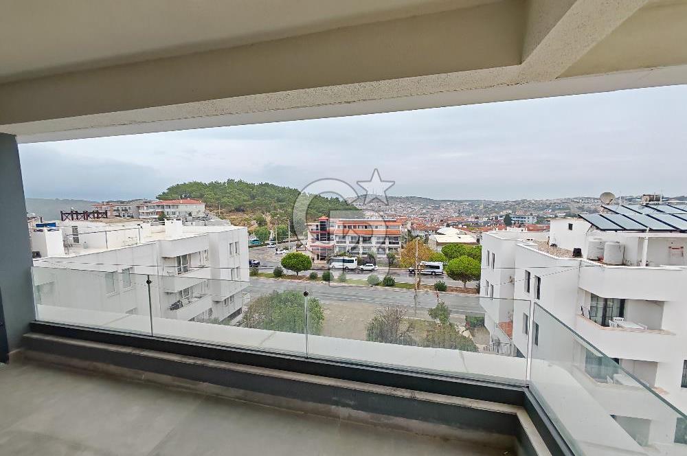Çeşme Merkez Satılık Loft Dubleks Eşyalı Satılık 1+1 Daire