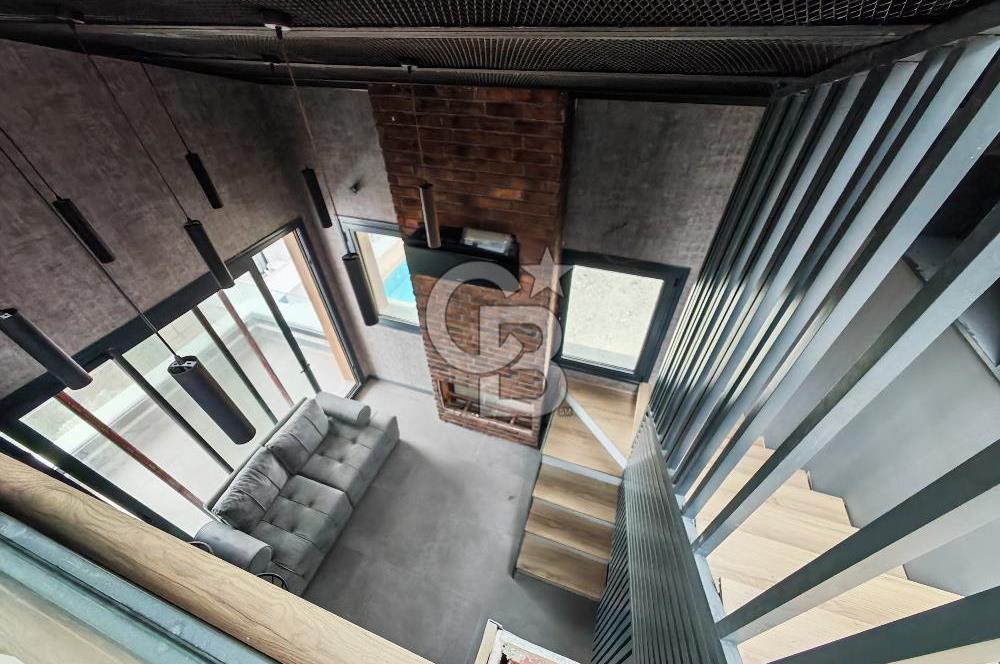 Çeşme Merkez Satılık Loft Dubleks Eşyalı Satılık 1+1 Daire