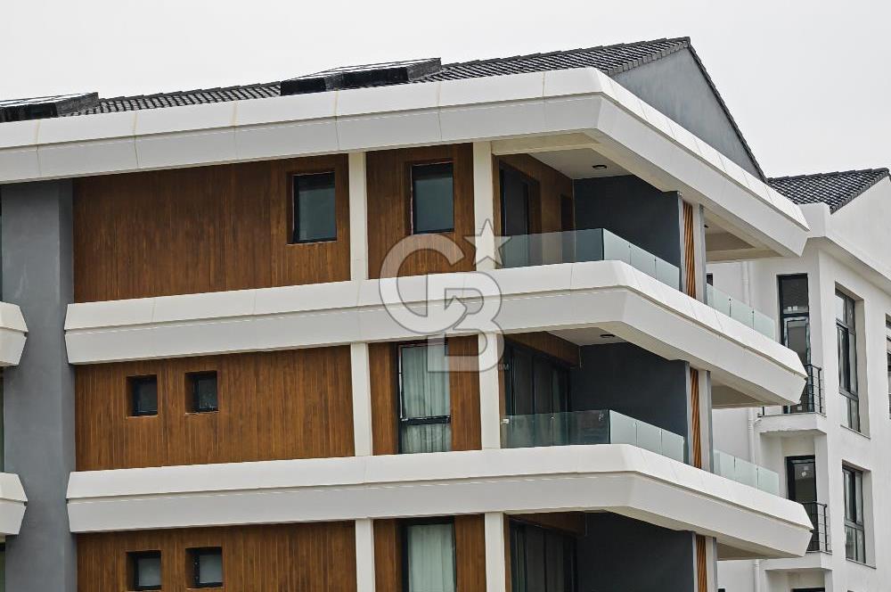 Çeşme Merkez Satılık Loft Dubleks Eşyalı Satılık 1+1 Daire