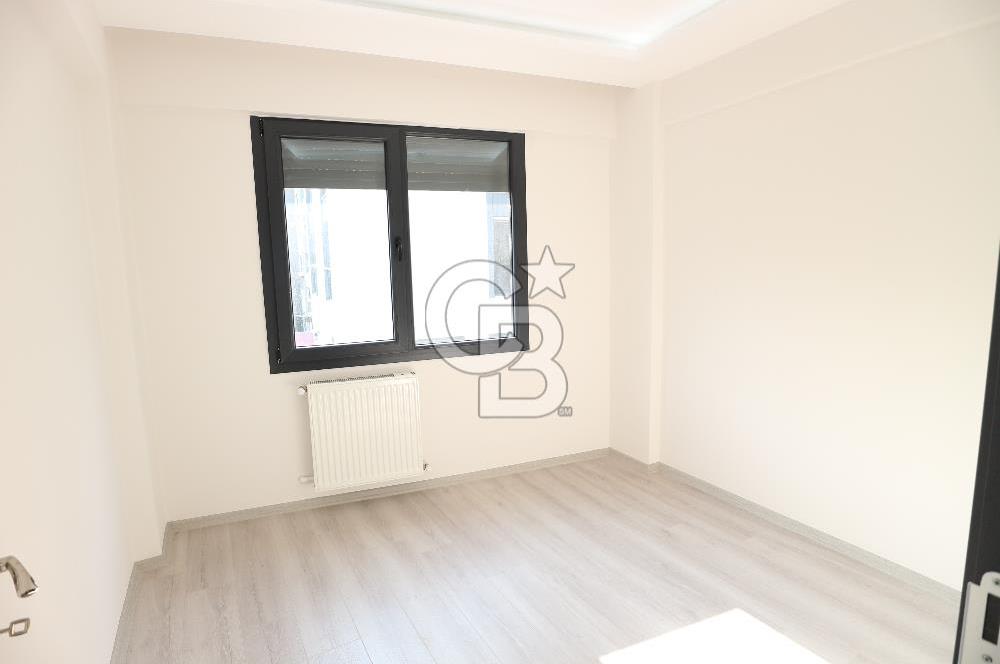 Balçova Ata Cad. ve Metro yakını içi sıfırlanmış satılık 3+1 ..