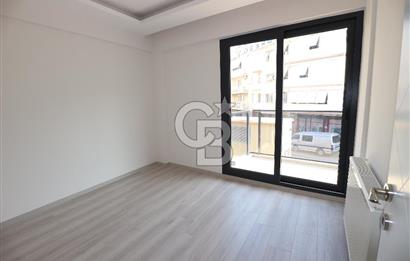 Balçova Ata Cad. ve Metro yakını içi sıfırlanmış satılık 3+1 ..