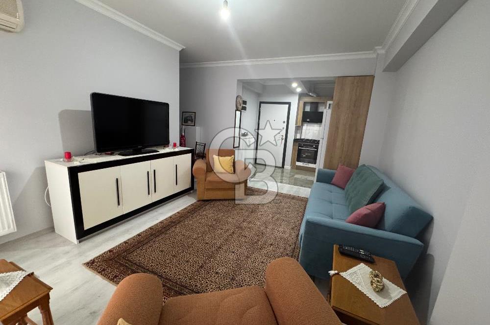 Alaybey 1+1 izban ve sahil yakını eşyalı balkonlu satılık daire