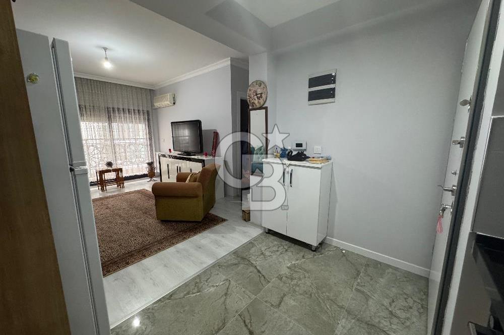 Alaybey 1+1 izban ve sahil yakını eşyalı balkonlu satılık daire