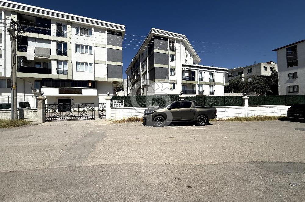 Gümüşçay Irmak Sitesi'nde 2+1 Satılık 130m2 Eşyalı Daire