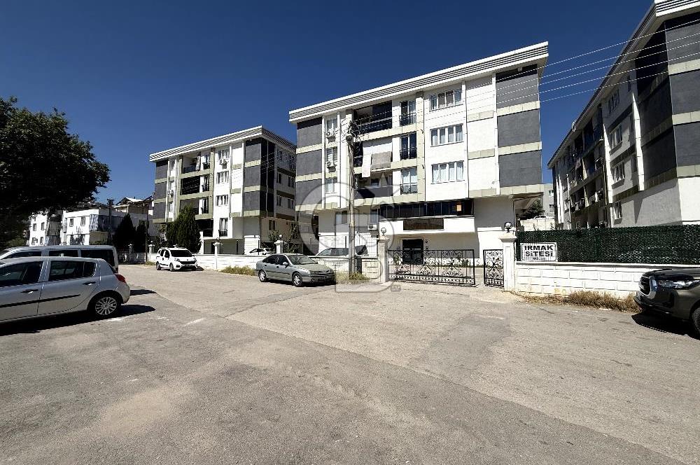 Gümüşçay Irmak Sitesi'nde 2+1 Satılık 130m2 Eşyalı Daire