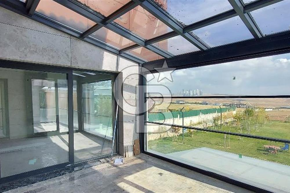 Konforun ve Zarafetin Buluştuğu Mükemmel Villa! Göz Alıcı Mimarisiyle Yeni Yaşamınız Sizi Bekliyor!