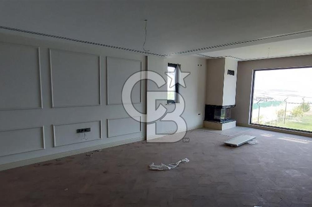 Konforun ve Zarafetin Buluştuğu Mükemmel Villa! Göz Alıcı Mimarisiyle Yeni Yaşamınız Sizi Bekliyor!