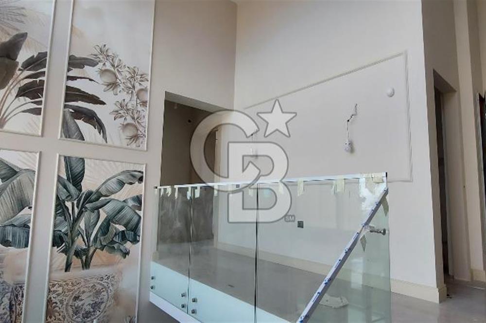 Konforun ve Zarafetin Buluştuğu Mükemmel Villa! Göz Alıcı Mimarisiyle Yeni Yaşamınız Sizi Bekliyor!