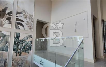 Konforun ve Zarafetin Buluştuğu Mükemmel Villa! Göz Alıcı Mimarisiyle Yeni Yaşamınız Sizi Bekliyor!