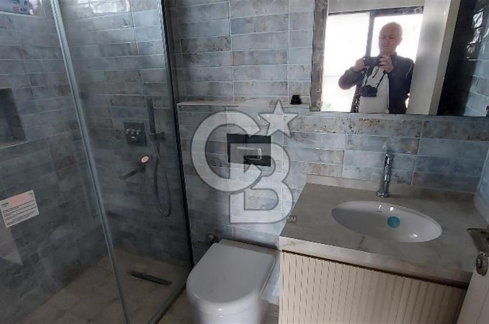 Konforun ve Zarafetin Buluştuğu Mükemmel Villa! Göz Alıcı Mimarisiyle Yeni Yaşamınız Sizi Bekliyor!